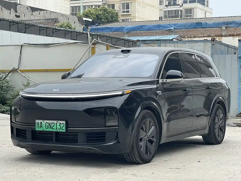 Li Auto Li L8 2025