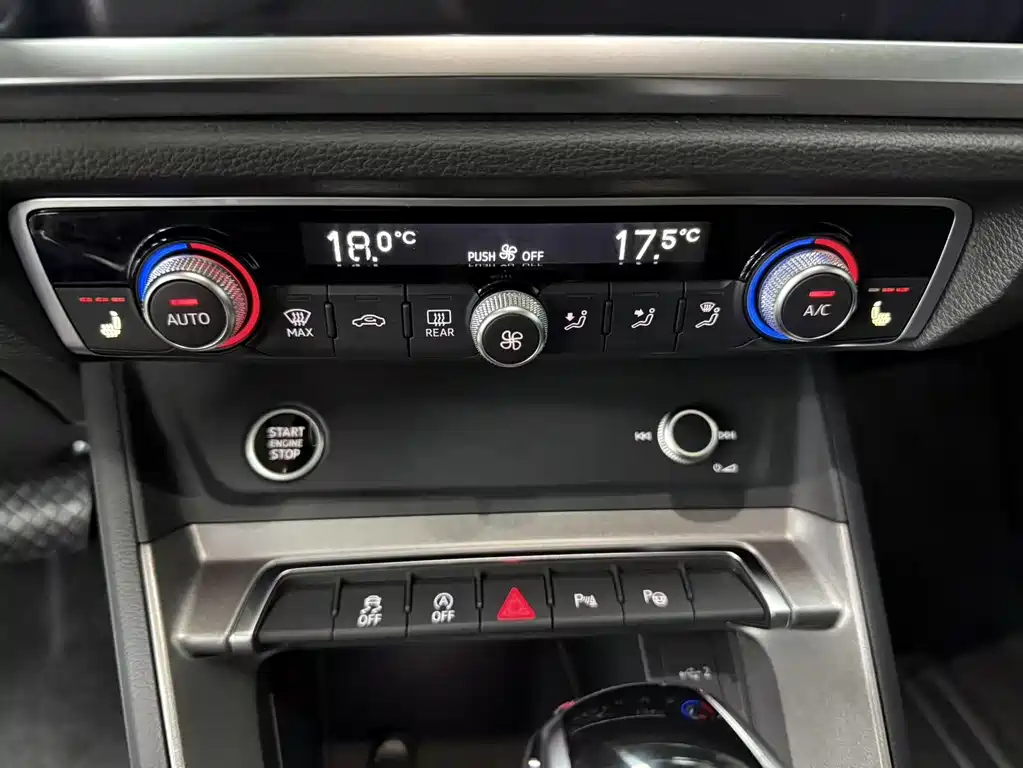 Audi Q3 2022 — фото 15