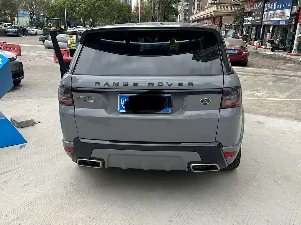 Land Rover Sport 2019 — фото 8