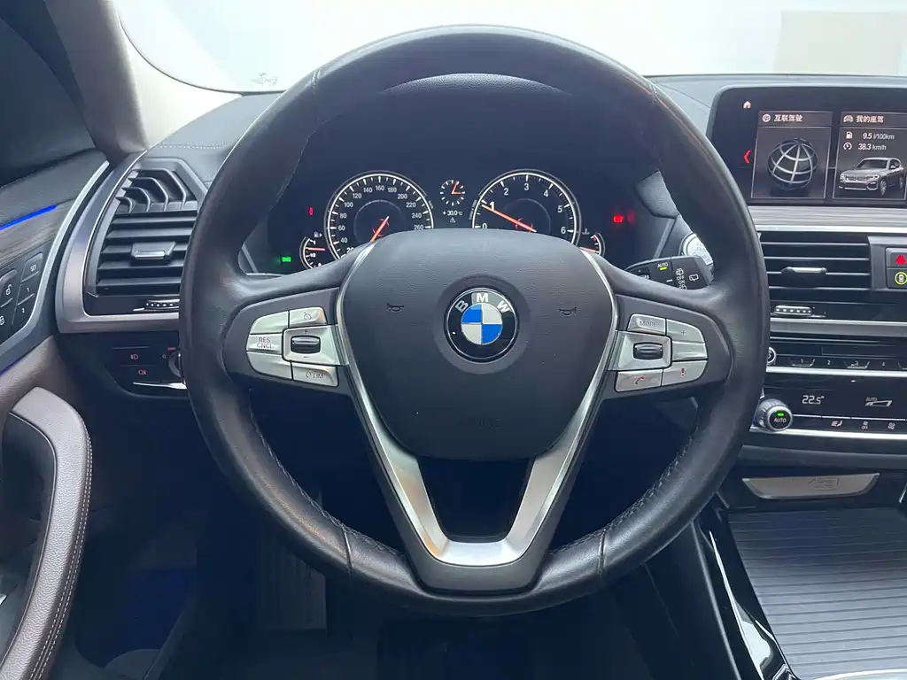 BMW X3 2019 — фото 18
