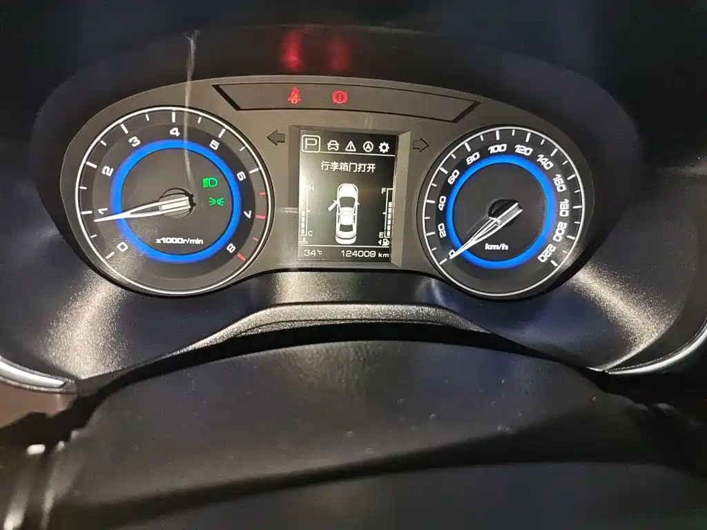 Changan Eado DT 2018 — фото 13