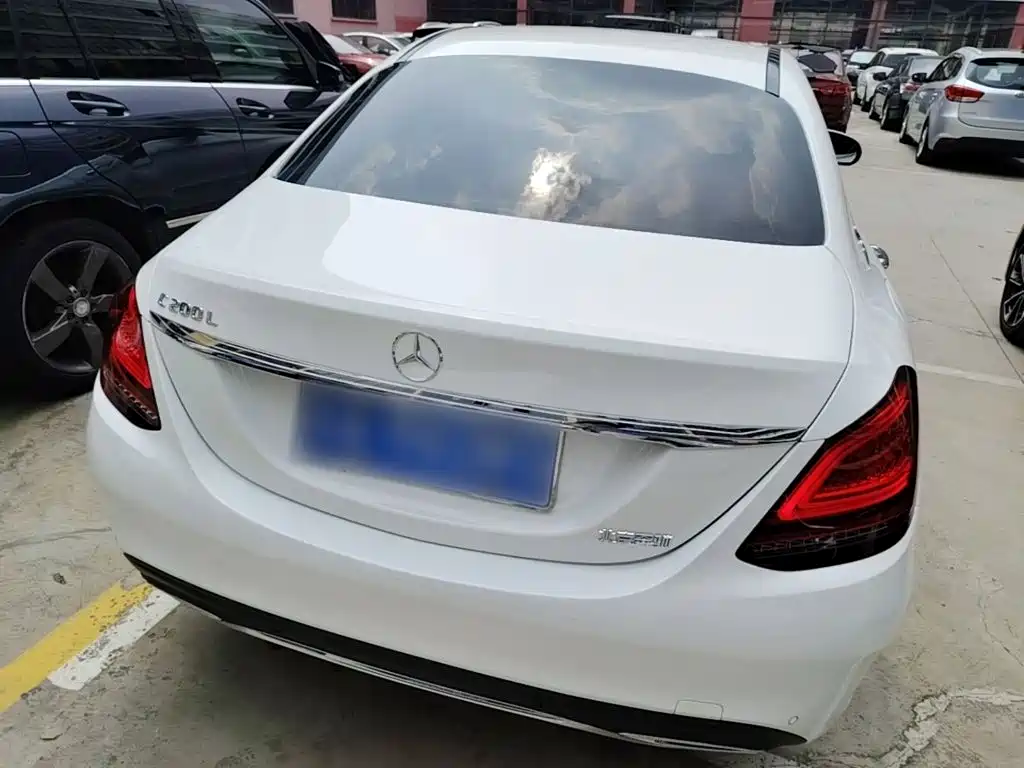 Mercedes-Benz C-Class 2020