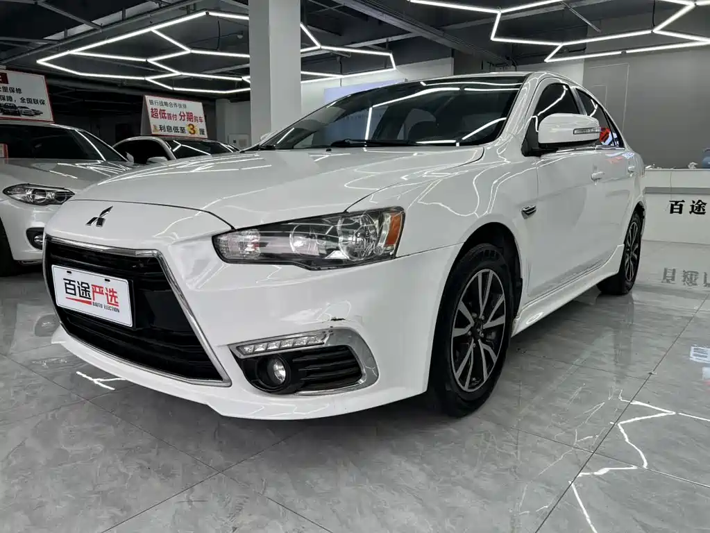 Mitsubishi Lancer EX 2017 — фото 1