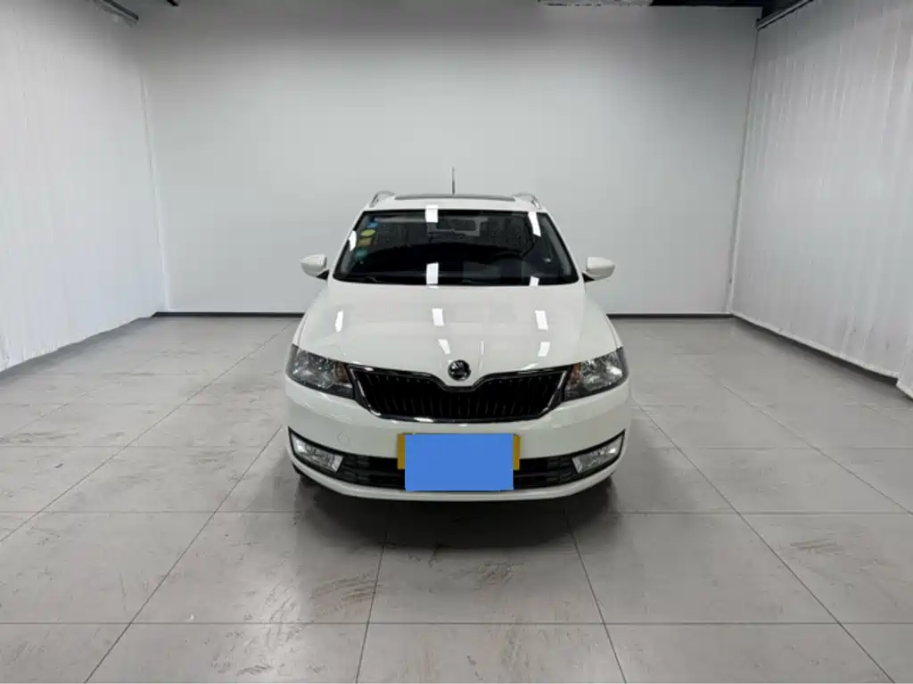 Skoda Rapid Spaceback 2017