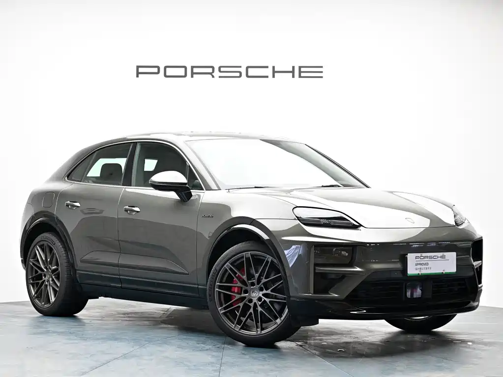 Porsche Macan EV 2024 — фото 6