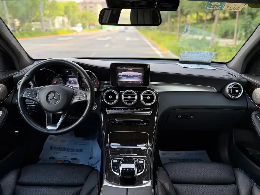 Mercedes-Benz GLC 2017