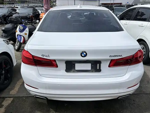 BMW 5 Series 2018
