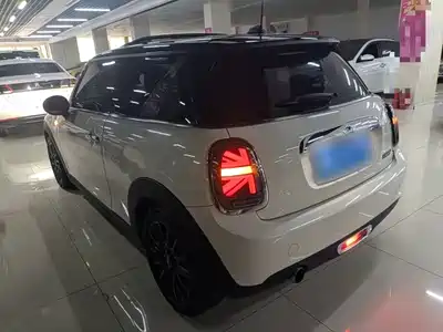 MINI MINI 2015
