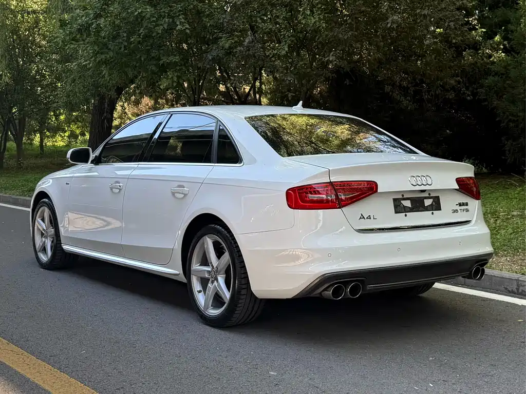 Audi A4L 2016 — фото 4