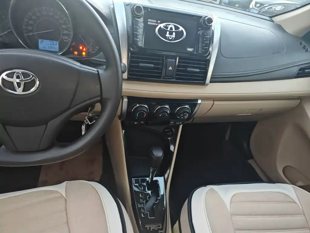 Toyota Vios 2016 — фото 13