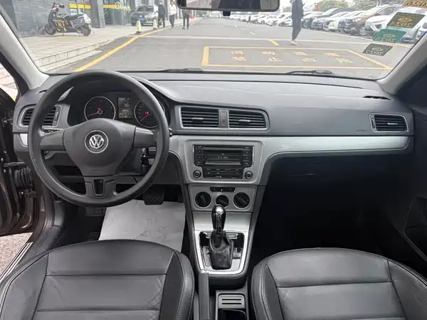 Volkswagen Gran Lavida 2014