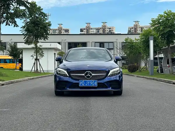 Mercedes-Benz C-Class 2020