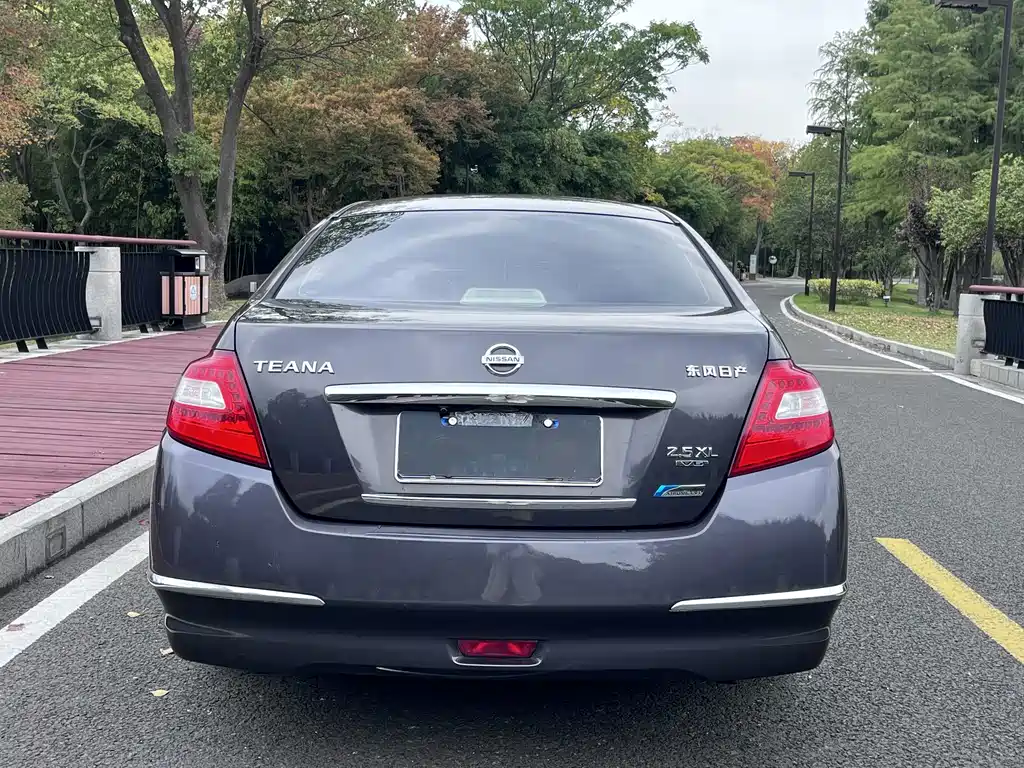 Nissan Teana 2010