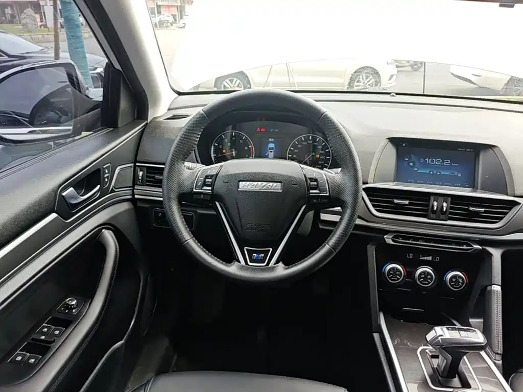 Haval H6 2018 — фото 11