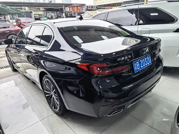 BMW 5 Series 2023