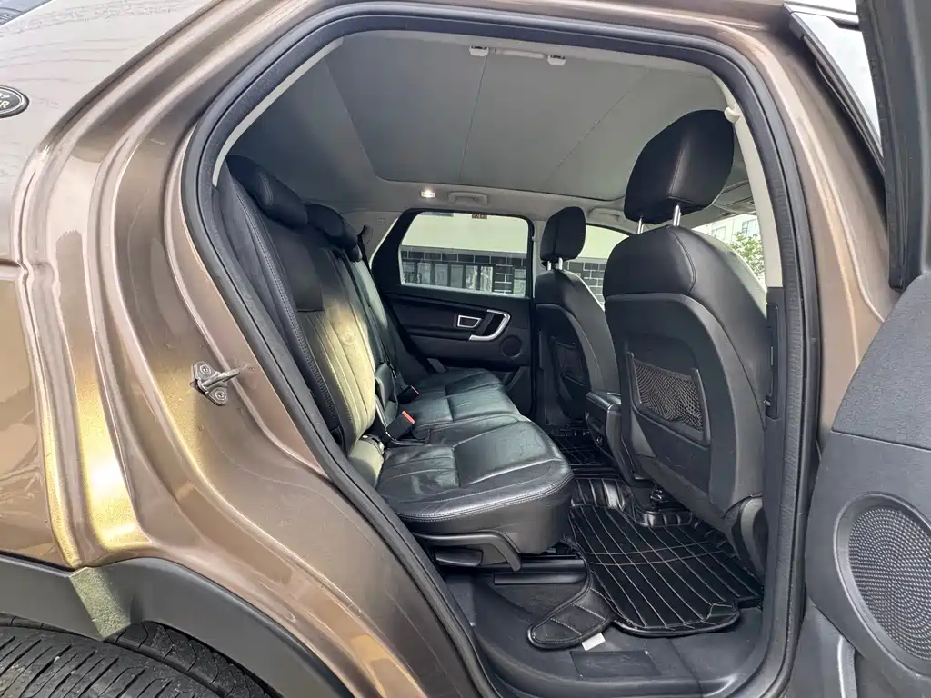Land Rover Discovery Sport 2015 — фото 14