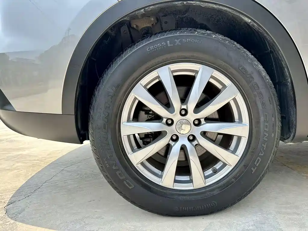 Maserati Levante 2016 — фото 18