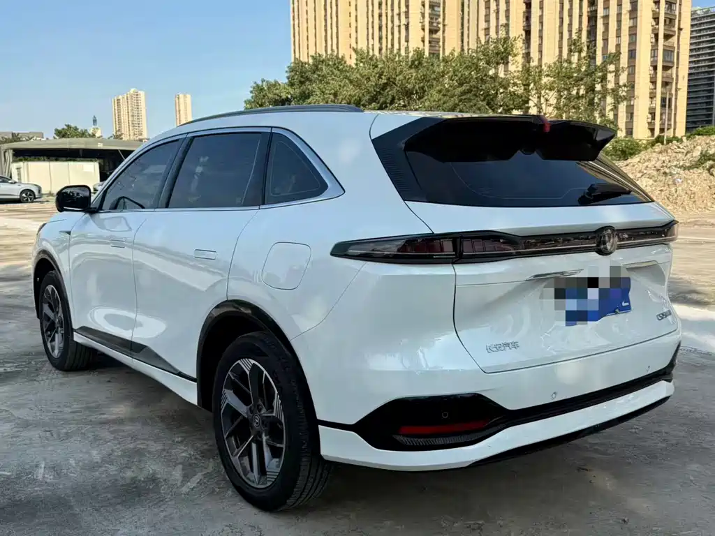 Changan CS75PLUS 2025 — фото 12