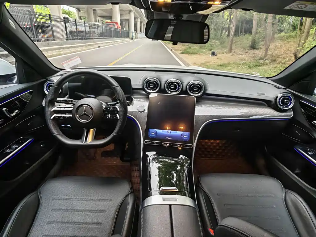Mercedes-Benz C-Class 2022