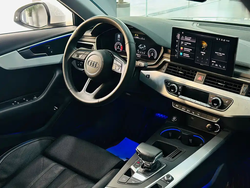 Audi A4L 2020 — фото 15