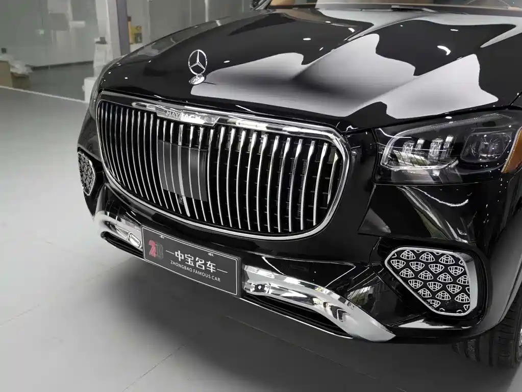 Mercedes-Benz GLS — фото 6