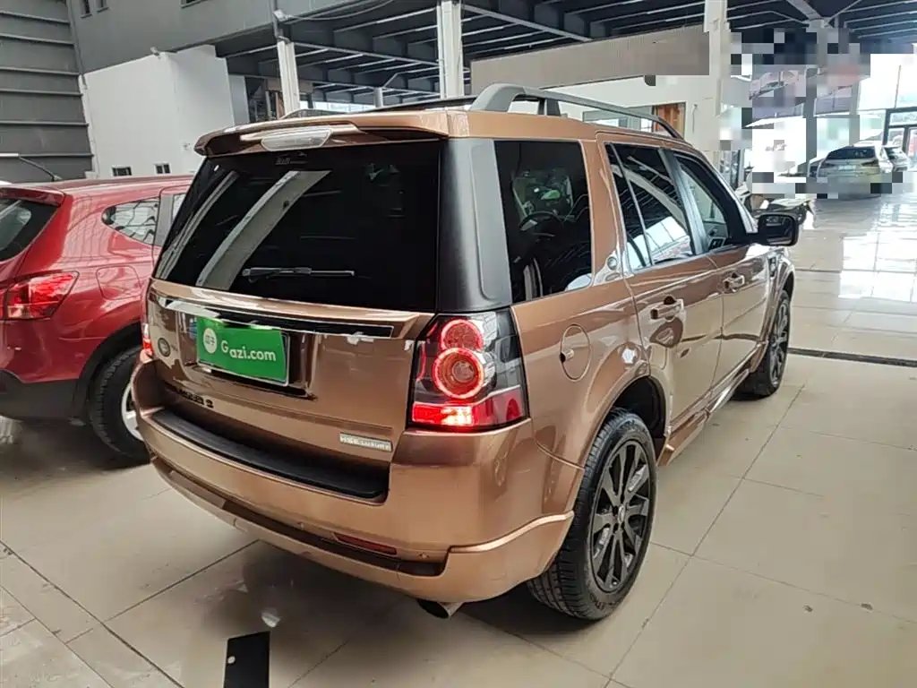 Land Rover Freelander 2 2015 — фото 7