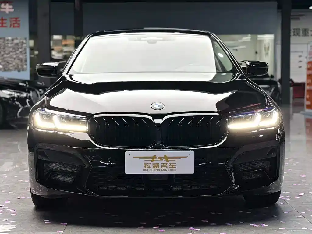 BMW 5 Series 2022