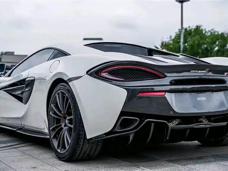 McLaren 570 2017 — фото 9