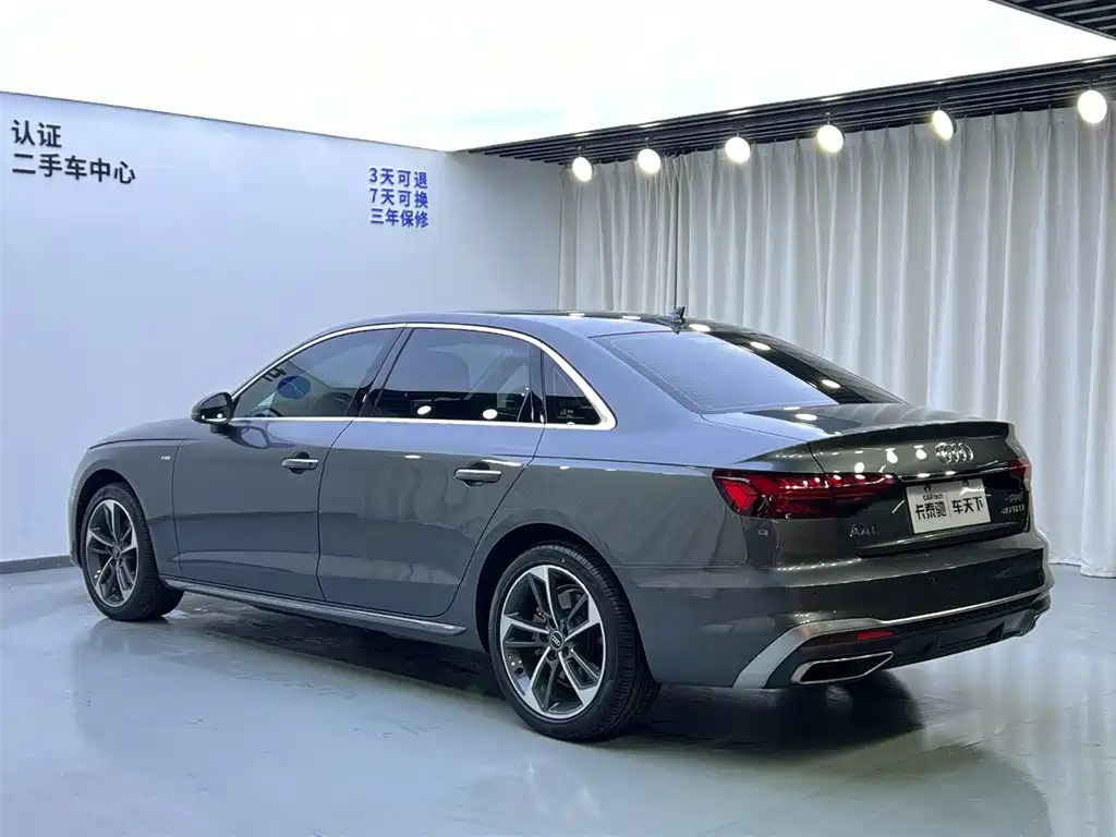 Audi A4L 2023 — фото 5