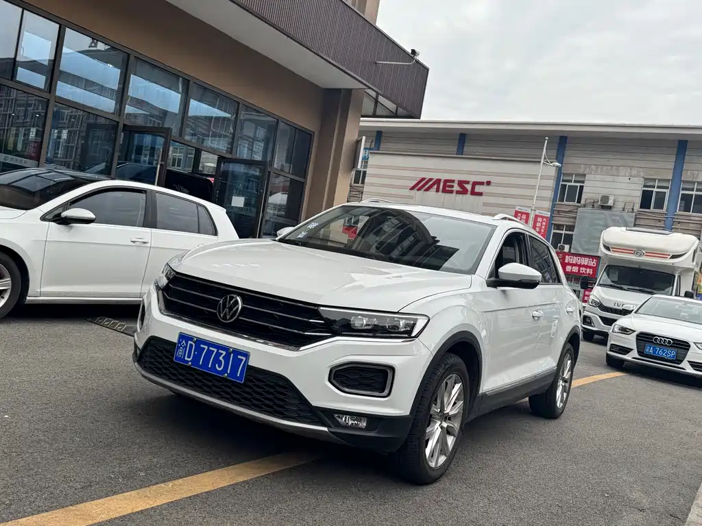 Volkswagen T-Roc 2021