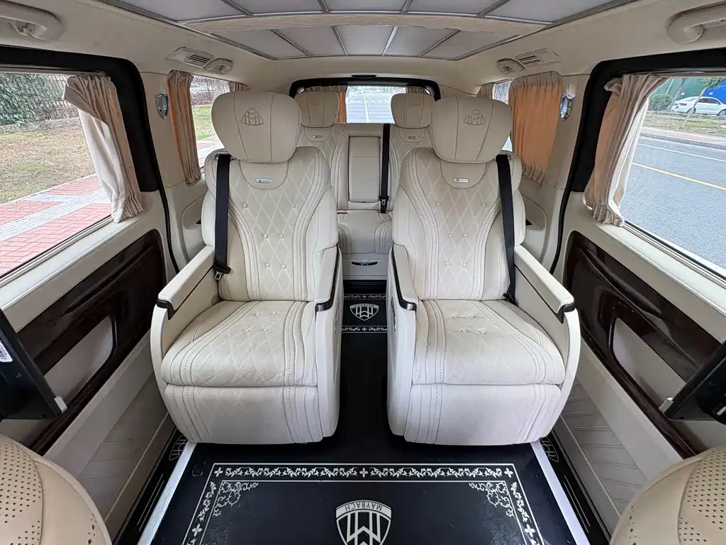 Mercedes-Benz Vito 2020 — фото 12