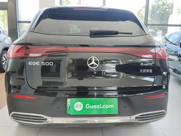 Mercedes-Benz EQE SUV 2024