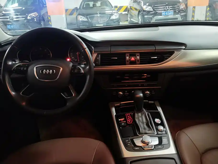 Audi A6L 2018 — фото 12