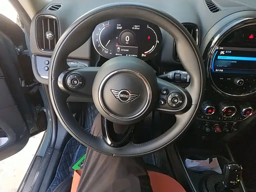 MINI Countryman 2021 — фото 11