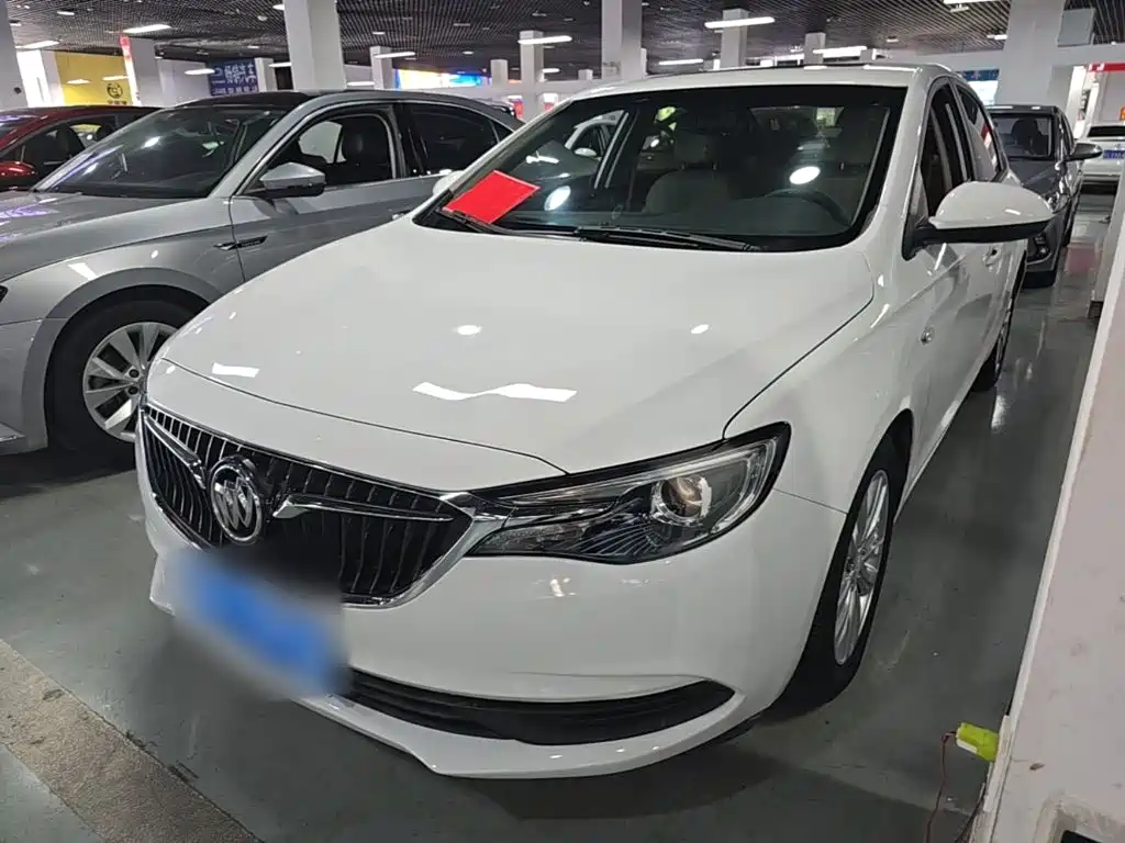 Buick Excelle 2018 — фото 2