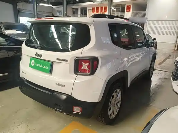 Jeep Freeman 2017