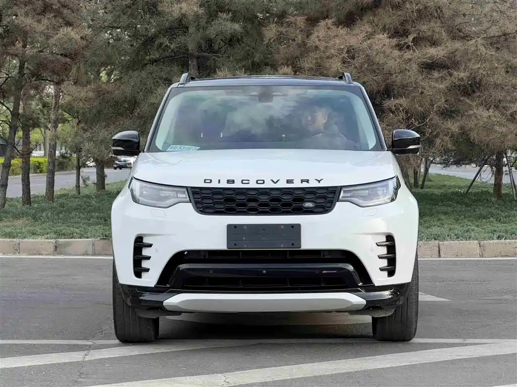 Land Rover Discovery 2023 — фото 2