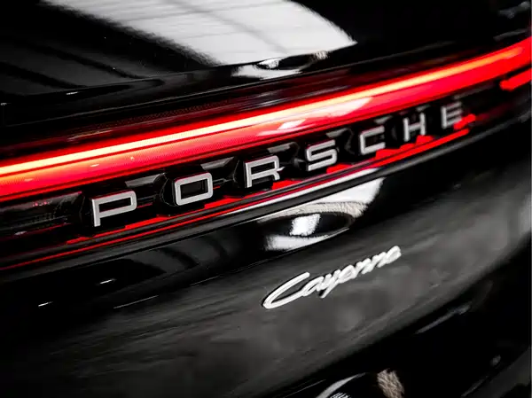 Porsche Cayenne 2023