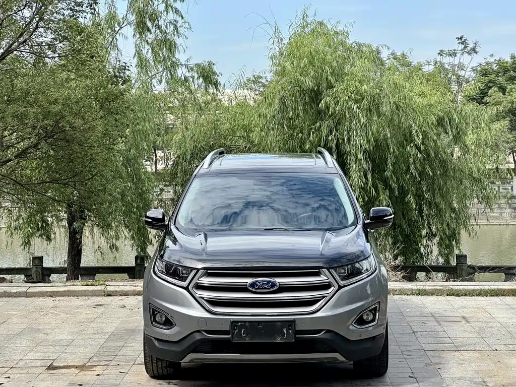 Ford Edge 2018 — фото 2