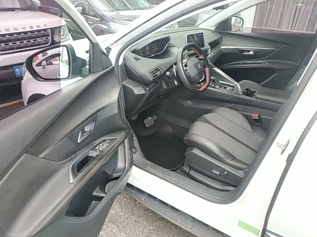 Peugeot 4008 2018 — фото 16