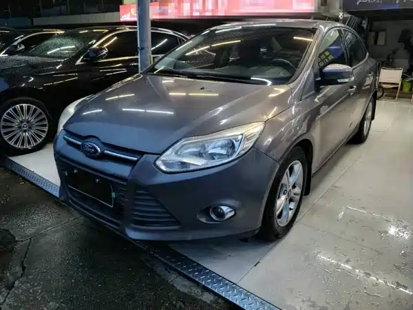 Ford Focus 2014