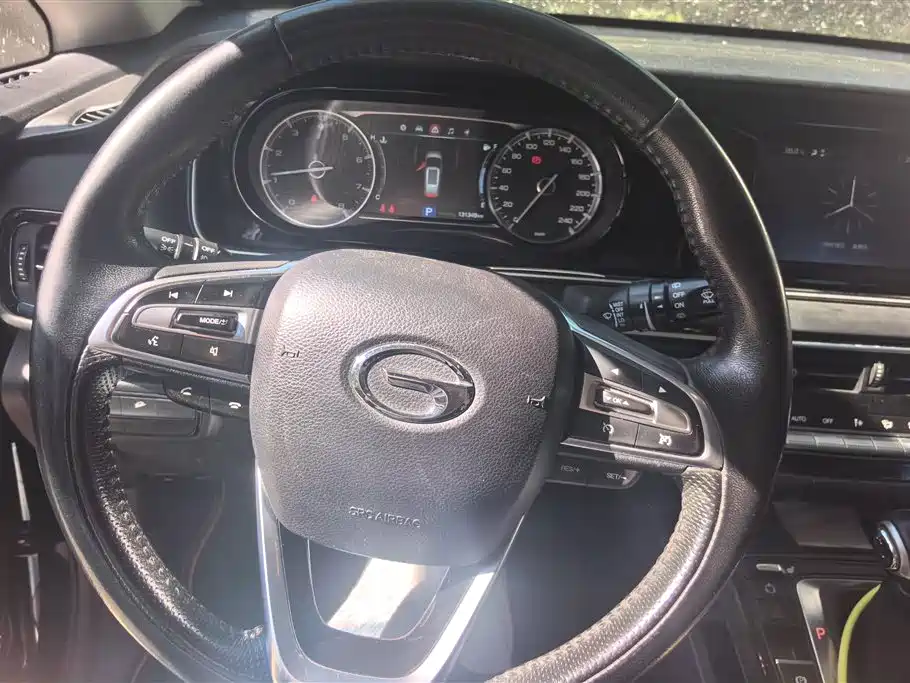 GAC Motor Trumpchi M6 2020 — фото 15