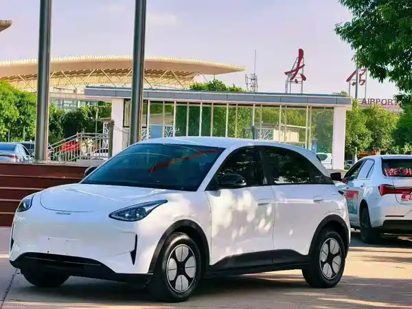 Geely Galaxy Starwish 2025