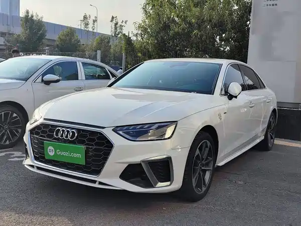 Audi A4L 2022
