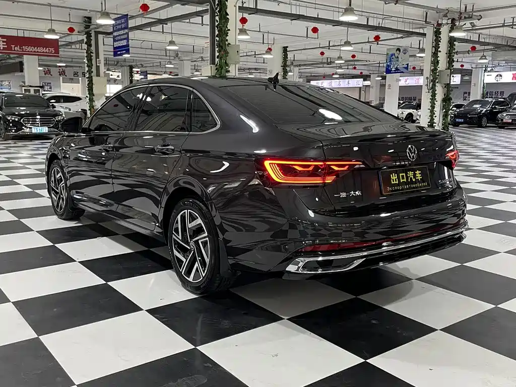 Volkswagen Sagitar 2023