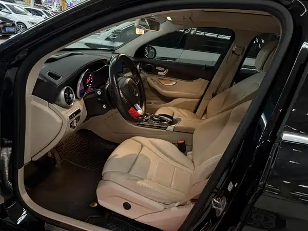 Mercedes-Benz GLC 2018