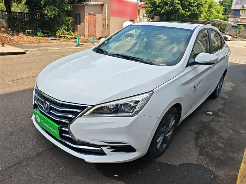 Changan Eado DT 2018 — фото 2