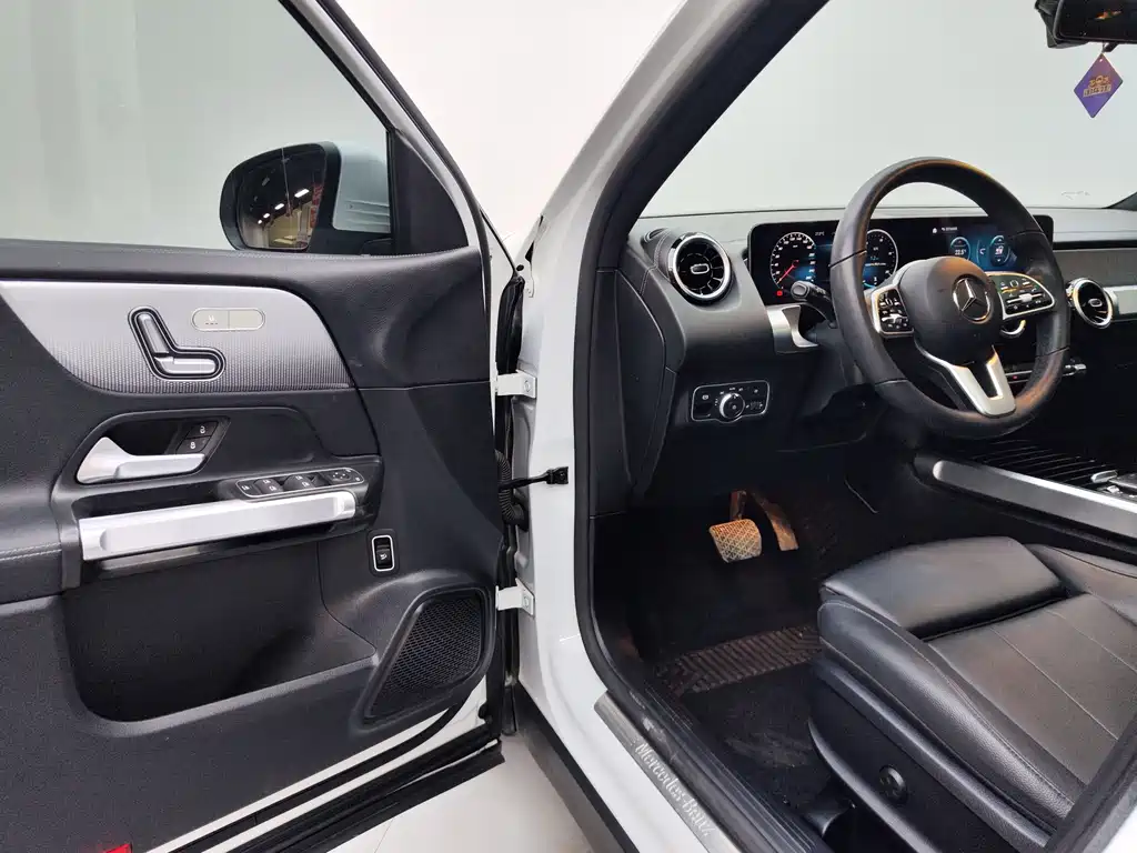 Mercedes-Benz GLB 2020 — фото 7