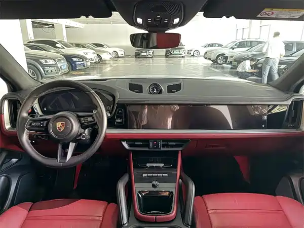 Porsche Cayenne New Energy 2023