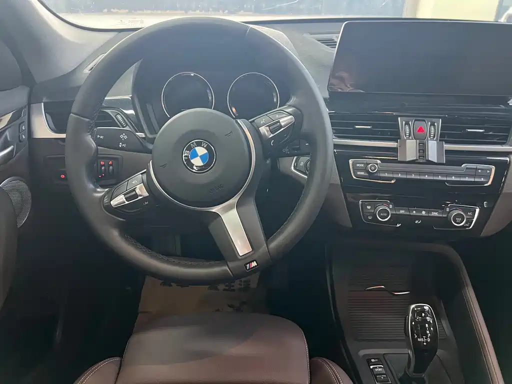 BMW X1 2023